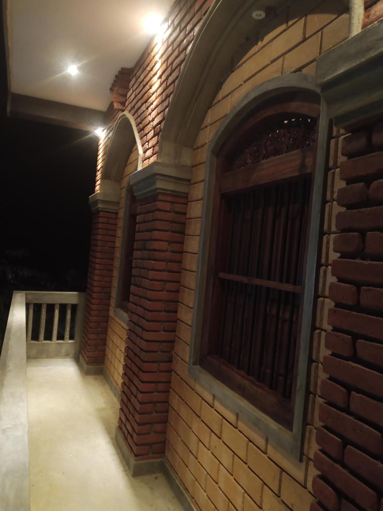The Brick Wonder Hotell Habaraduwa Central Eksteriør bilde
